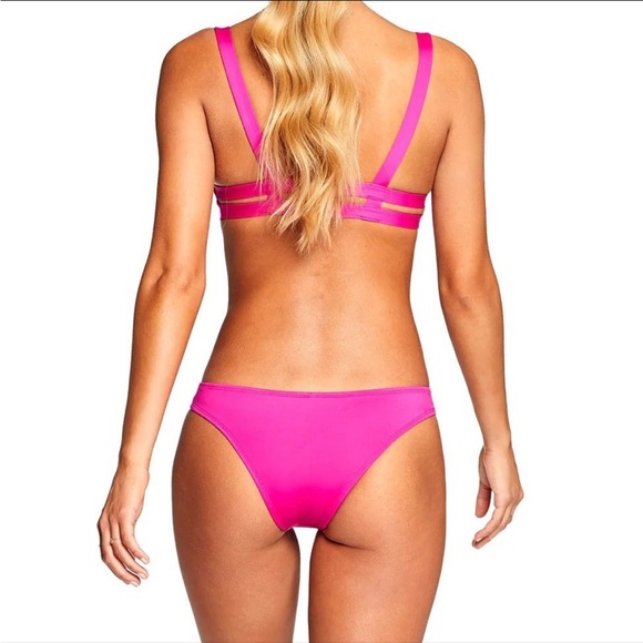 NWT VITAMIN A NEUTRA CALI CUT BIKINI BOTTOM. Hot Pink. Size 14/XL - Picture 3 of 6